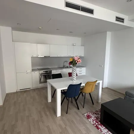 Apartmán Prime Location *