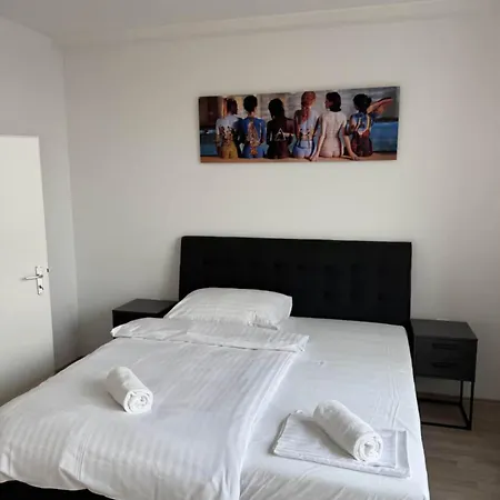 Apartment Prime Location